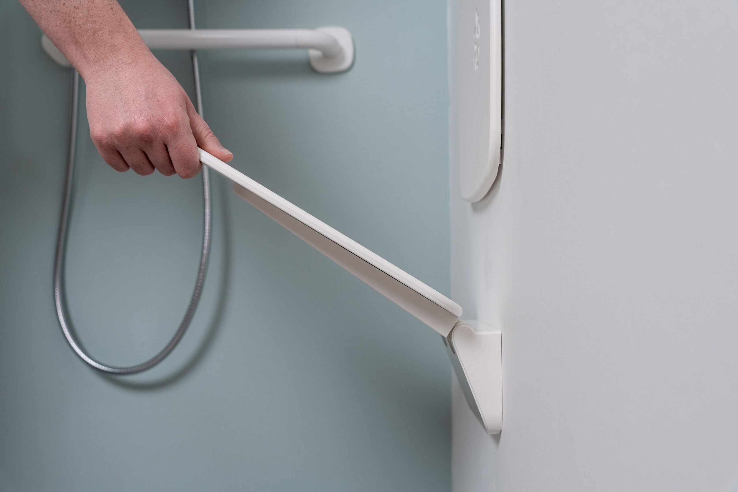 DuraMini shower seat